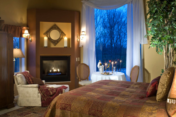 Top 10 Date Ideas In Michigan Romantic Winter Getaway